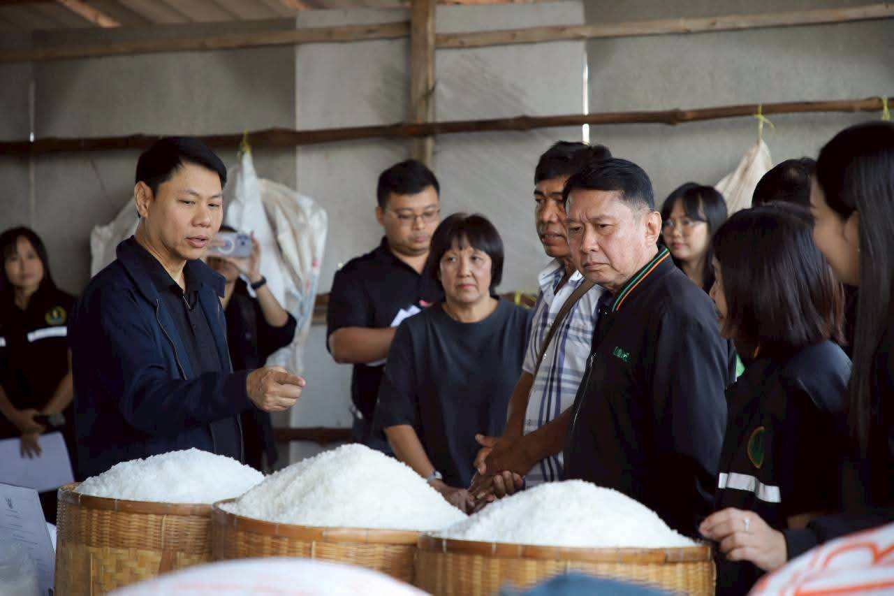 title - ส.ป.ก.ร่วมติดตามคาดการณ์สถานการณ์เกลือทะเล และประชุมคณะกรรมการพัฒนาเกลือทะเลไทย  และคณะทำงานภายใต้คณะกรรมการพัฒนาเกลือทะเลไทย (หารือพัฒนาระบบการผลิตและตลาดเกลือทะเลไทย)  